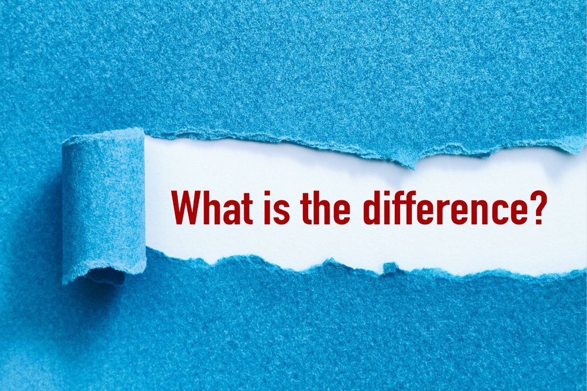 What is the difference between native and hybrid mobile applications?
